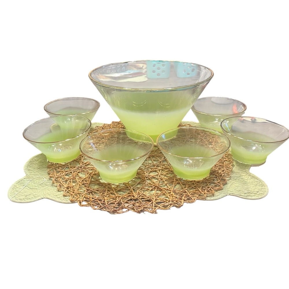 MCM Blendo Salad Bowls Lime Green Glass